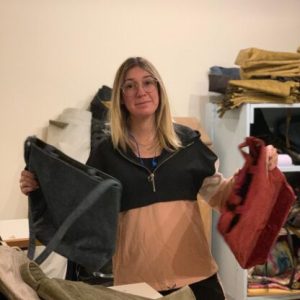 Christina_bagforeveryone_lesvos-1-416x555